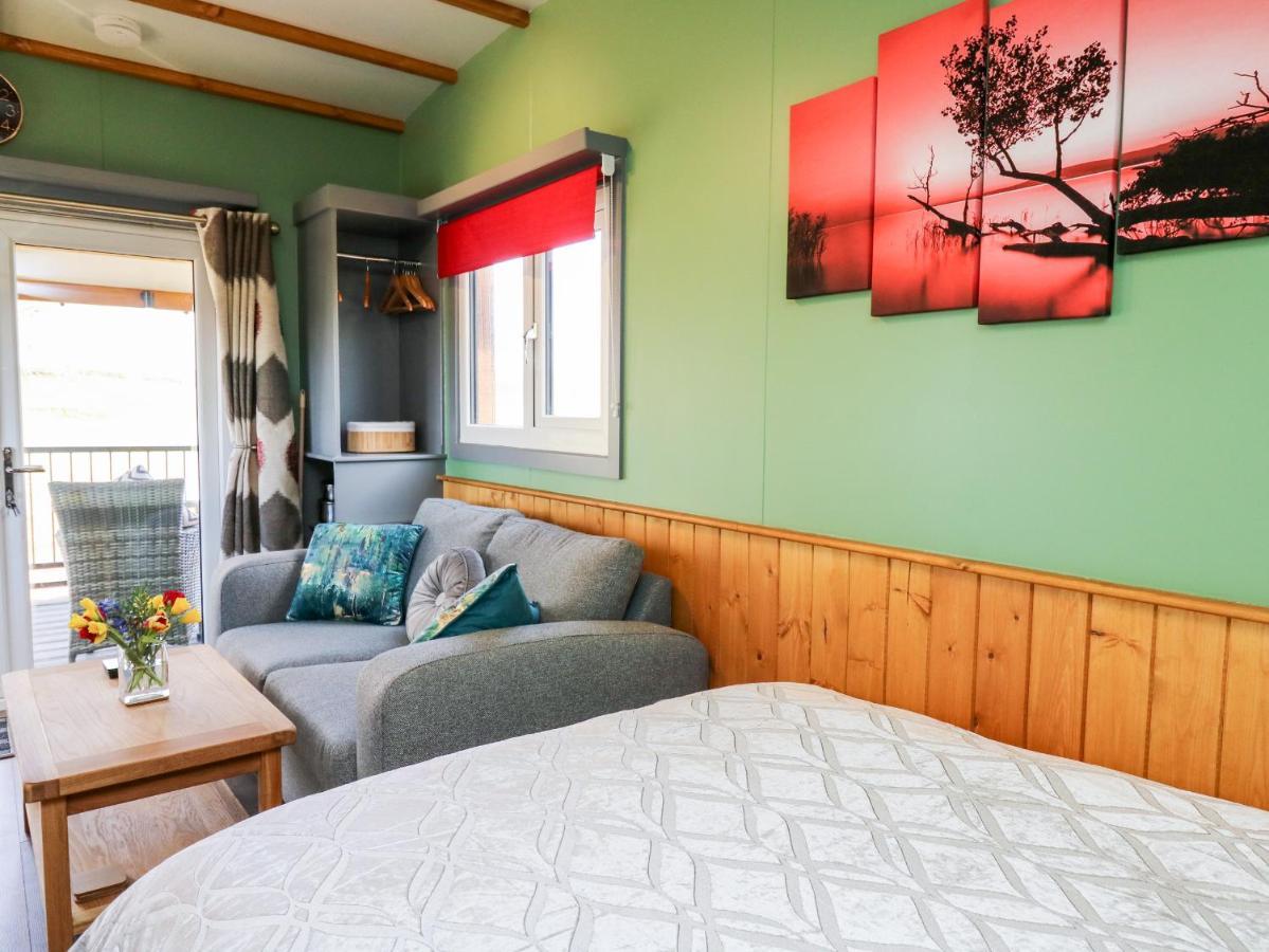 Holiday home Wild Acre Llangadog